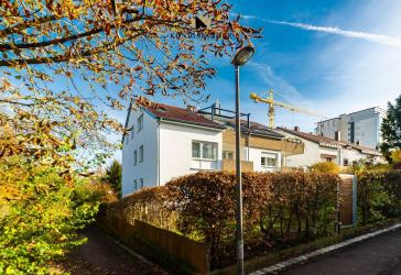 Lichtdurchflutete 2-Zimmer-Wohnung in ruhiger Wohnlage von Bad-Cannstatt-Birkenäcker