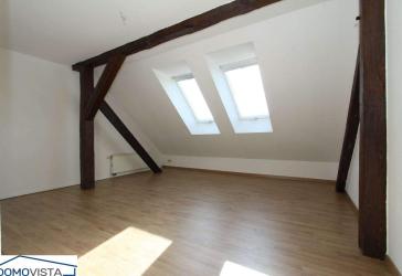 Renovierte 3 Raum Dachgeschosswohnung in der westlichen Innenstadt!