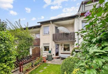 Schönes Reihenmittelhaus mit 5 Zimmern in Ansbach