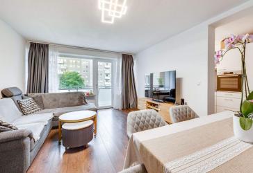AIGNER - Helle, großzügige 2-Zimmer-Wohnung mit sonnigem Balkon zur Kapitalanlage