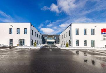 HEGERICH: Repräsentative Büro-/Ausstellungs-/ Verkaufsräume mit guter Infrastruktur!