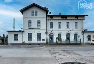 Top-Investment: Saniertes Bahnhofsgebäude mit hoher Rendite, Brauhaus, Kiosk & 4 separaten Wohnungen