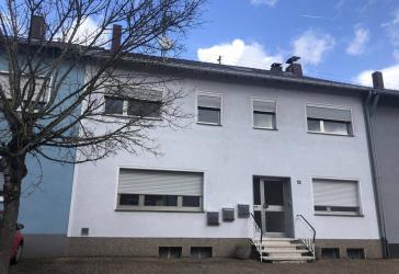 Mehrfamilienhaus in zentraler Lage in einem Ortsteil von Rehlingen zu verkaufen oder vermieten!