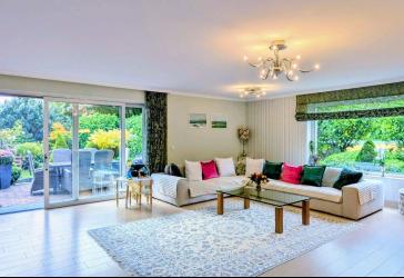 *Provisionfrei* Exklusives Zuhause mit Wellness & Traumgarten in Bremen-Oberneuland