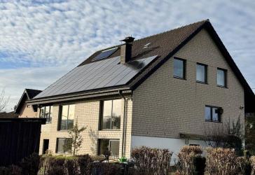 Einfamilienhaus mit Einliegerwohnung in ruhiger Wohnlage