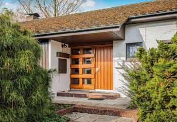 Familienfreundliches Zuhause - Stellplätze, Garage, Glasfaseranschluss, saniert und einzugsbereit!