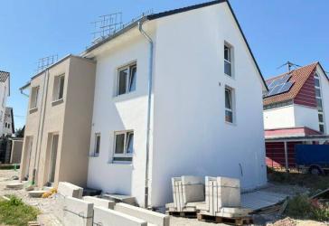 Doppelhaushälfte - Moderne Architektur- Fertigstellung Ende 2026