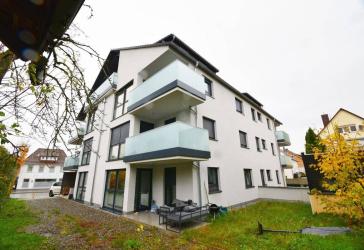 Top 13-14 MFH. - Vermietet - Kapitalanleger aufgepasst min. ca. 4,1 % Rendite