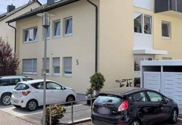Schöne, vermietete 3-Zimmer-Dachgeschoss-Wohnung in bester, zentraler Lage von Walldorf