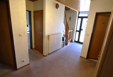 GESUCHT: junge Familie für Einfamilienhaus mit Garage und Vollkeller in WOB-Kreuzheide