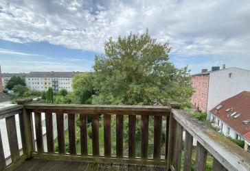 Stralsund: Carl-Heydemann-Ring: 3 Zimmer-Wohnung mit Balkon, ca. 66 m² per SOFORT zu vermieten