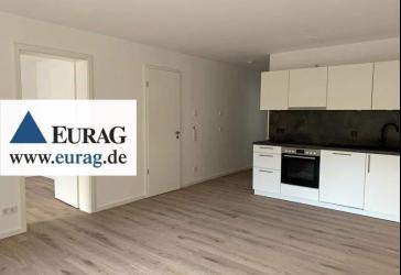 N-Schweinau: Erstbezug! Modern und attraktiv - 3-Zi-Whg (1.OG) mit EBK, Balkon, Aufzug + TG-SP