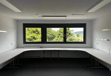 Modern arbeiten mit Blick ins Grüne