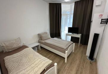 Möblierte Zimmer mit eigener Dusche/WC in Heilbronn Untereisesheim mieten - Ideal für Aufenthalte ab 1 Monat