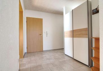 Provisionsfrei - Zentrale Sofort Bezugsfähige 3-Zimmer-Wohnung Garage inklusive