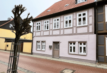 Kapital anlegen oder selber nutzen! Schmuckes 3-Familienhaus in bester ruhiger Innenstadtlage