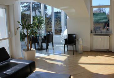 Moderne, sonnige 4-Zimmer Maisonette/Ferienwohnung - seenah, provisonsfrei