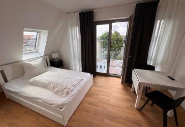 Berliner Allee: ZWEITBEZUG im NEUBAU - : 1-Zi-DACHGESCHOSS, 25 m²