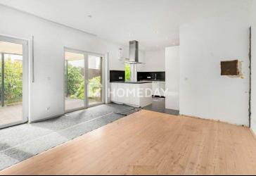 Barrierefreie 4-Zimmer-Erdgeschosswohnung mit Garten, EBK und Stellplatz - sofort verfügbar