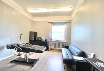 Flexibler Gewerberaum in Freilassing – Ideal für Büro, Praxis, Studio oder Atelier.