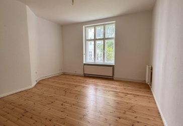 Wohnen im klassischen Altbau: Helle 1-Zimmer-Wohnung mit Gartenoption in Toplage der City West!