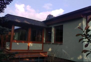 Bungalow / Ferienhaus / Einfamilienhaus komplett saniert in Traumlage! Sehr ruhig am Wald gelegen! mit Kamin und Wintergarten!