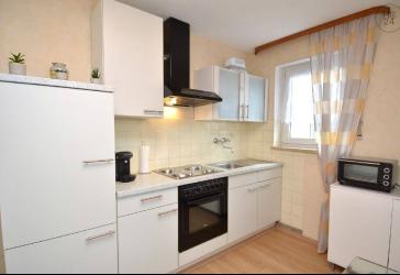Möblierte Wohnung mit 2-Schlafzimmern in Friedberg-West