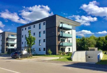 Moderne, top energetische und neuwertige 3-Zimmer Wohnung mit TG-Stellplatz in Neu-Ulm