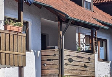 Reihenmittelhaus in zentraler Lage in Moosburg