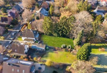 Grundstück mit Altbestand in Hamburg Bramfeld