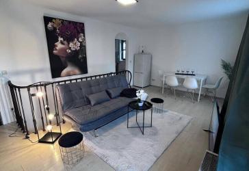 Voll möblierte 2,5-Zimmer-Wohnung in Allach