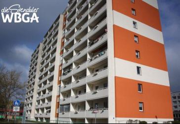 Top sanierte 2 Raumwohnung mit bodengleicher Dusche und Balkon.