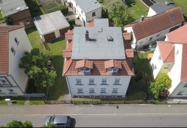 Ein- bzw. Mehrfamilienhaus mit Garage in Böhlen - sofort verfügbar