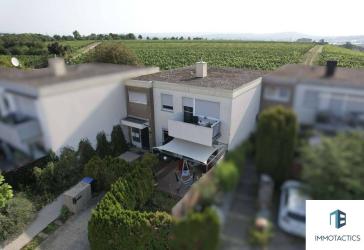 Zweifamilienhaus mit Gartenidylle - flexibel nutzbar als Einfamilien- oder Mehrgenerationenhaus