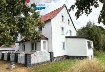 Massives Mehrgenerationenhaus mit Poolbereich, Garten und Nebengelass in Danstedt - Nähe Wernigerode