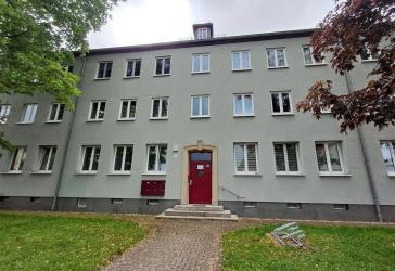 Nur wenige Schritte bis in Ihre neue Wohnung - EG links