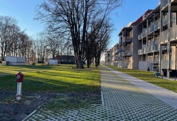 Neue Erstbezug-Wohnung 2 ZKB mit Süd-Terrasse, Aufzug, u.v.m. mit Blick in den Park im Süden von Amberg
