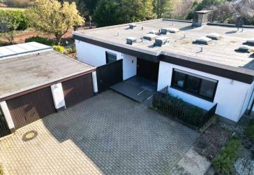 Kaufpreisanpassung! Idyllische Ruhe - Bungalow in traumhafter Feldrandlage mit Einliegerwohnung!
