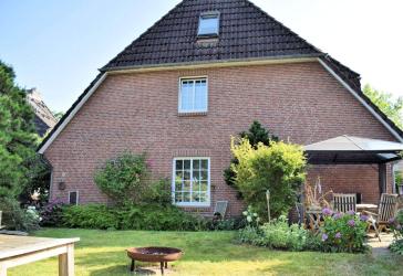 Charmantes Friesenhaus in familienfreundlicher Lage