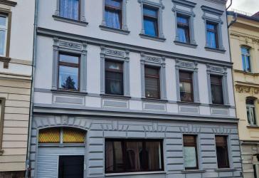 vollvermietetes MFH mit denkmalgeschützter Fassade - Invest mit Faktor 11,98