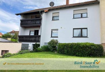 Gepflegtes Einfamilienhaus mit Garten und Garage in Oberlinxweiler