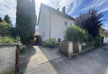 2-3 Familienhaus mit individuellen Nutzungsmöglichkeiten in zentraler Lage in Landshut