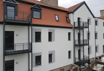 Kernsanierte 2-Raumwohnung direkt am Rosarium! Fahrstuhl, Balkon und Fußbodenheizung!!!!
