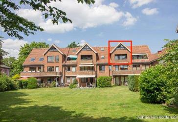 Schenefeld: Großzügige Maisonettewohnung mit Süd-Loggia und Tiefgaragenstellplatz