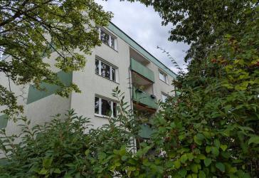 Sehr schöne 3-Zimmer-Wohnung mit Loggia in Erlangen-Sieglitzhof
