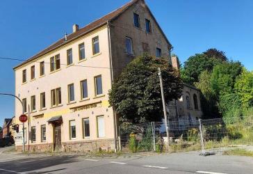 Viel Altbausubstanz für individuelle Nutzungsmöglichkeiten