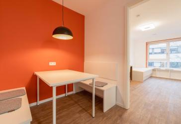 NUR FÜR STUDENTEN - Vollständig möbliertes Privatzimmer in einer 2-er WG