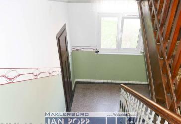 Solides Mehrfamilienhaus mit Garage!