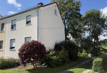 Kaufen ist günstiger als mieten! Reihenendhaus in Moßbach