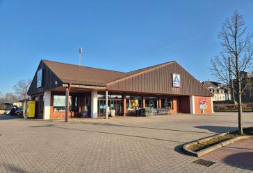 Moderne, teilbare Handelsfläche im Fachmarkt-Ensemble in Meißen